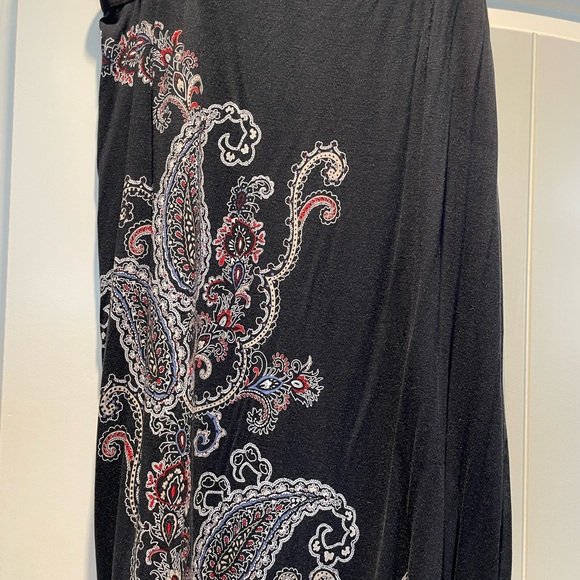 J Jill Knit skirt, black with paisley pattern running down side front and back - Picture 2 of 6